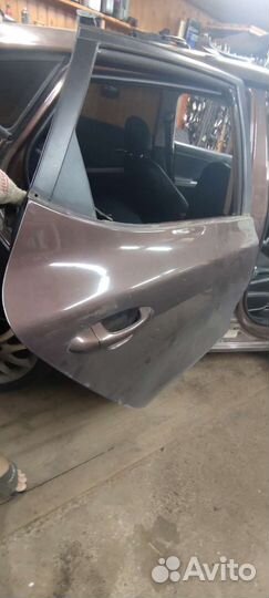 Задняя правая дверь Kia ceed jd