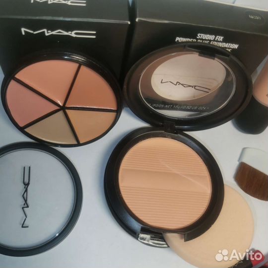 Набор косметики для визажиста