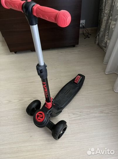 Самокат детский трехколесный