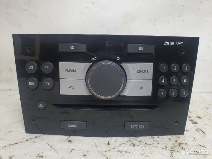 Магнитола Опель Astra H хэтчбек Z13DTH 2007