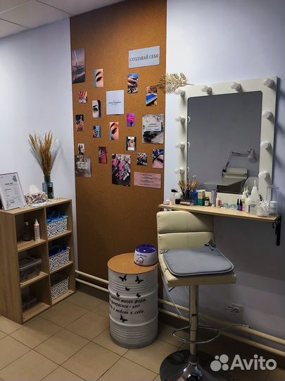 Аренда места мастера маникюра