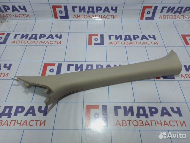 Обшивка стойки передней правой верхняя Mitsubishi