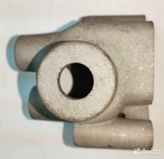 Корпус термостата змз 406,405Евро2, Евро3