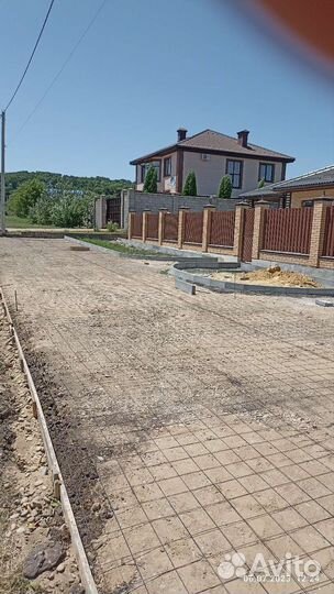 Фундаменты,благоустройство,бетонирование дворов