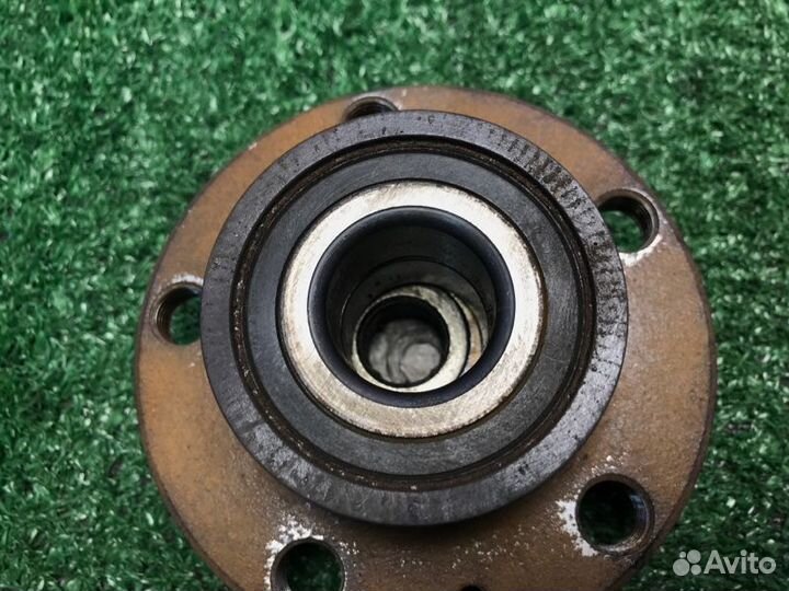 Ступица задняя Volkswagen Polo HB 1.2 2011