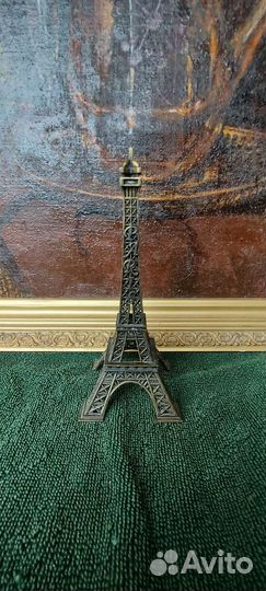 Металическая статуэтка Эйфелева башня