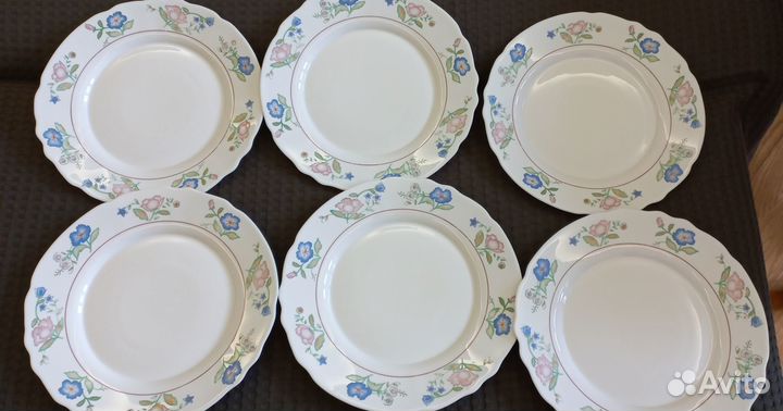 Комплекты тарелок