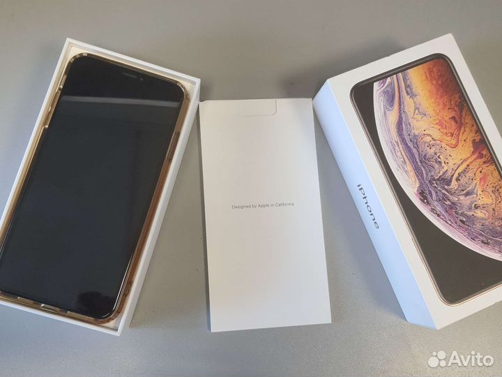 Телефон iPhone