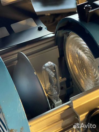 Осветительный прибор Arri Junior 650W Plus Fresnel