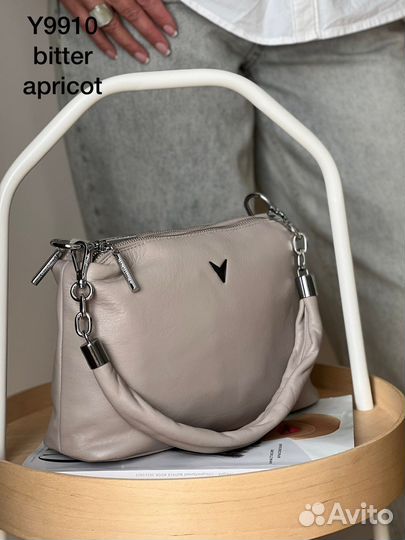 Сумки женские листайте