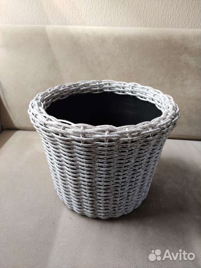 Кашпо для цветов напольное