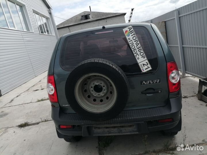 Niva chevrolet в разбор 2012 года