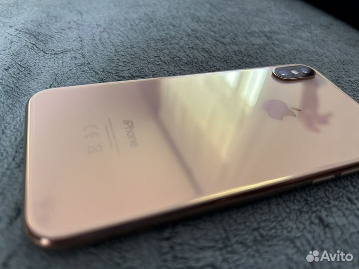 Телефон iPhone xs