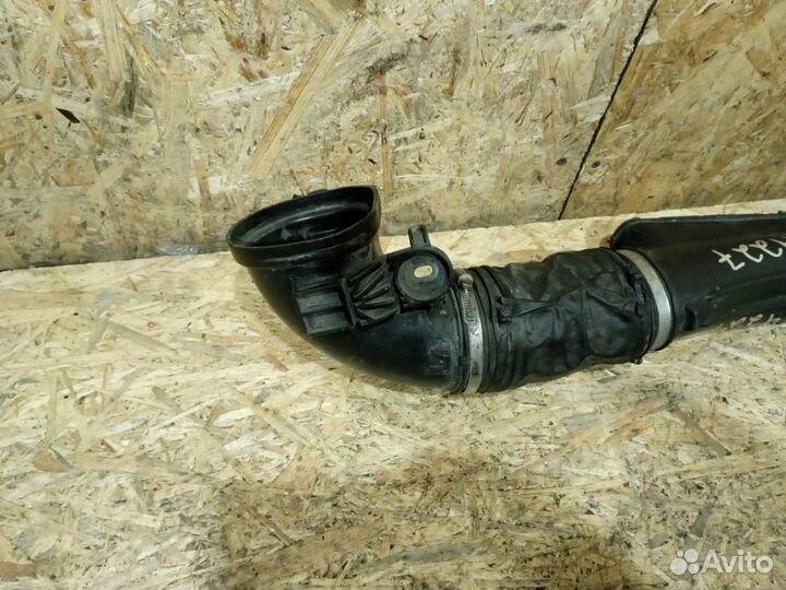 Воздуховод Land Rover Range Rover 4 2016 cpla9A676