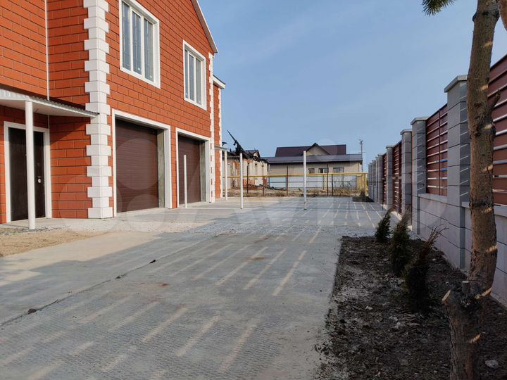 Таунхаус 174 м² на участке 3 сот.