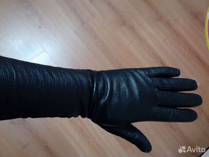 Перчатки женские кожаные