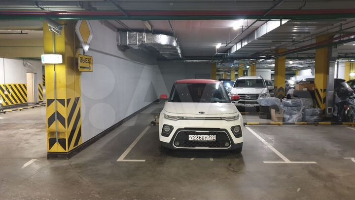 Машиноместо, 22 м²