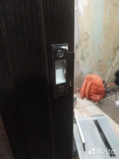 Установка, ремонт межкомнатных дверей