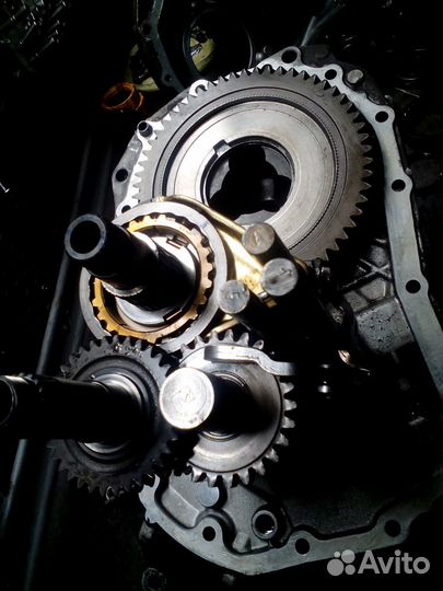 Кпп Рено Логан и Другие Форд Фокус под востановлен