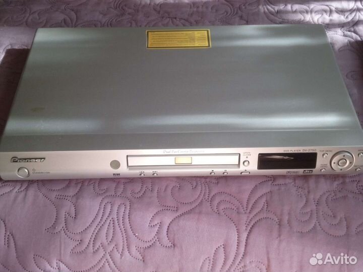Проигрыватель двд дисков