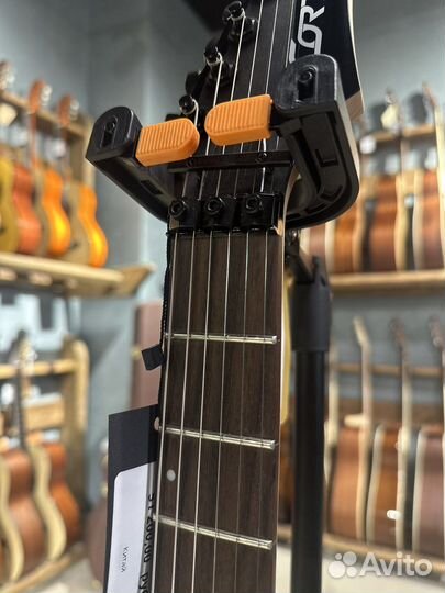 Cort X300 FBL Электрогитара (Floyd Rose)