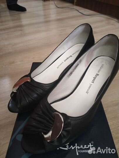 Туфли/босоножки натуральная кожа 37 размер