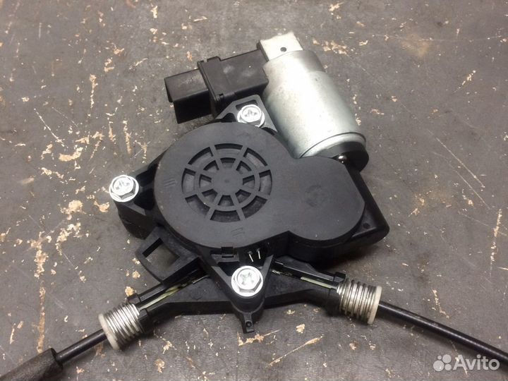 Стеклоподъемник mazda 3 BK хэтчбек