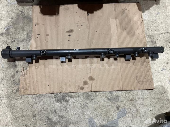 Топливная рампа DAF XF 106 2018 1817900