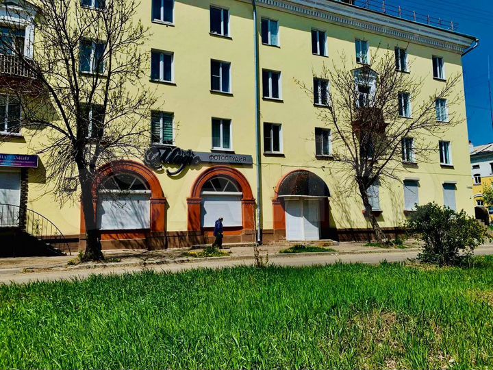 Универсальное помещение, 1 этаж, потолки 3.5м