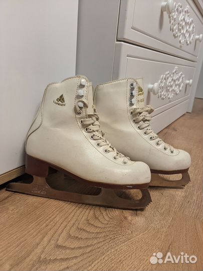 Коньки детские