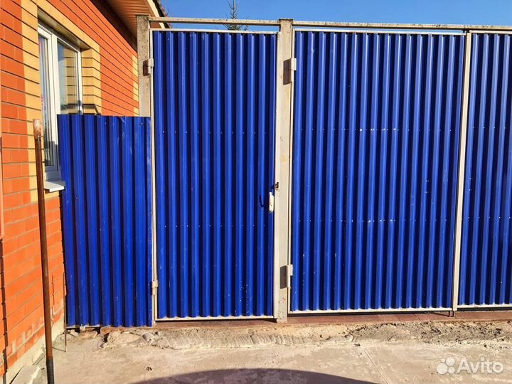 Ворота распашные с калиткой