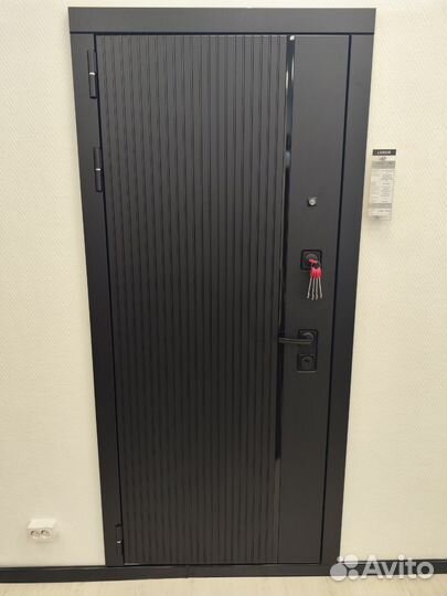 Входная дверь / Дверь стальная