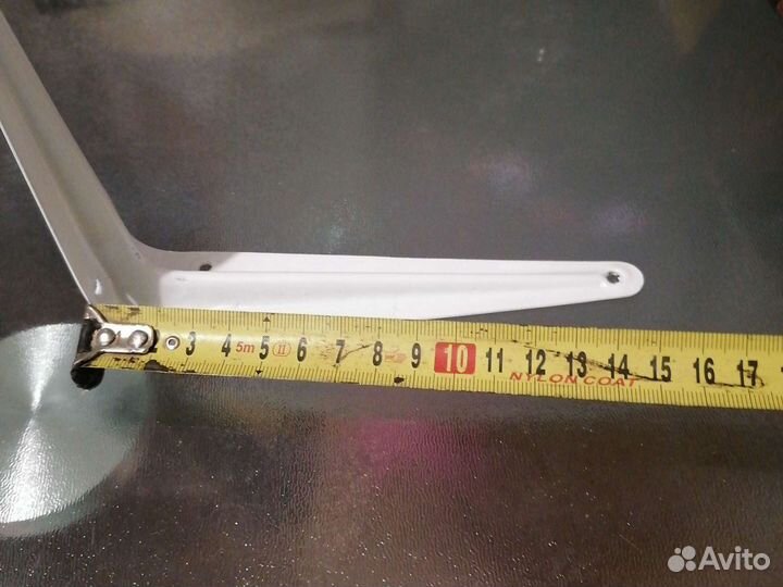 Уголок металлический