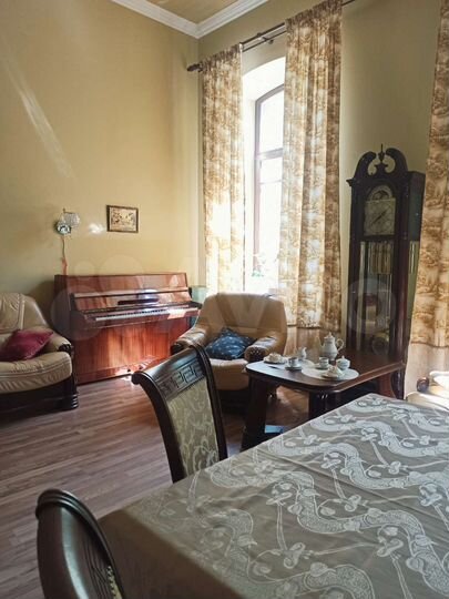 3-к. квартира, 85 м², 2/3 эт.