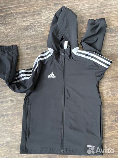 Ветровка на сетке adidas 7-8 лет