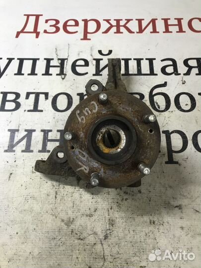 Кулак поворотный передний правый Kia Ceed