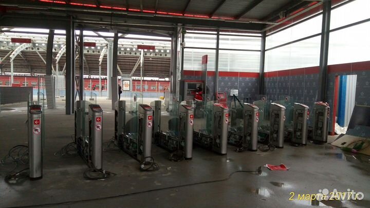 Бригада монтажников слаботочников, электриков