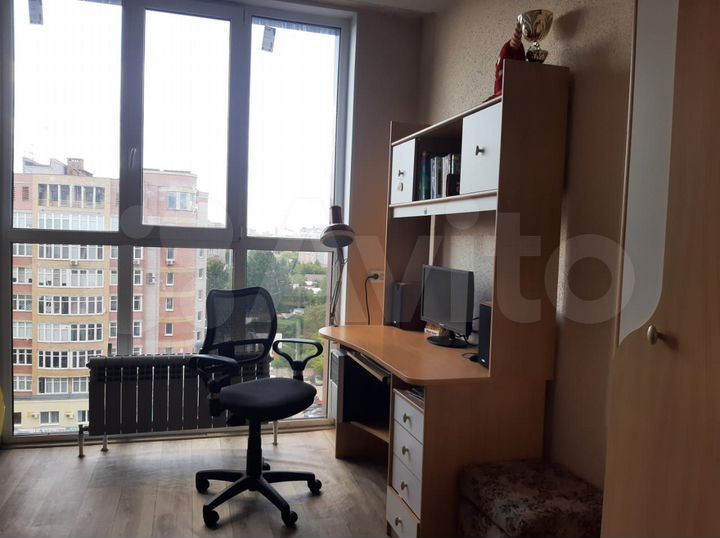 2-к. квартира, 61 м², 10/10 эт.