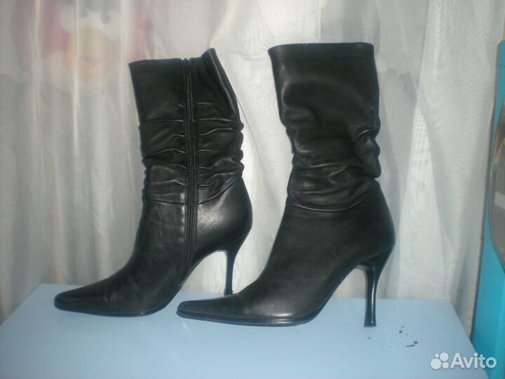Продаю итальянские сапоги р.38