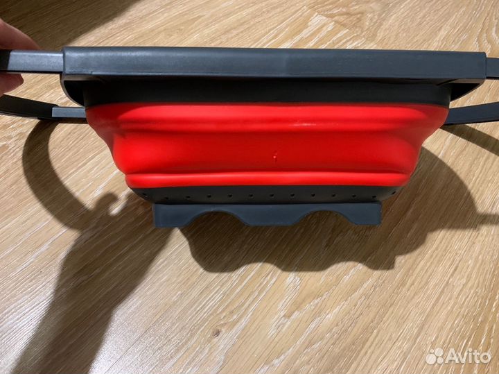 Дуршлаг с выдвижными ручками складной