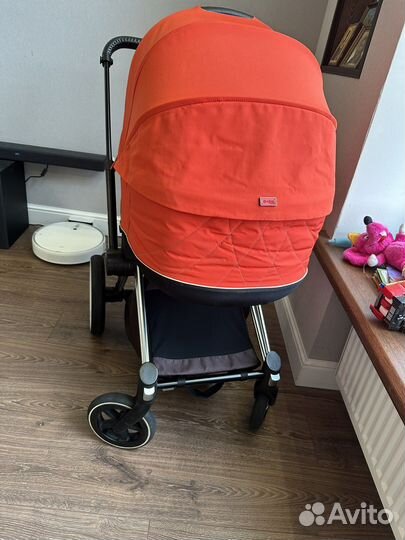 Люлька+шасси Cybex priam