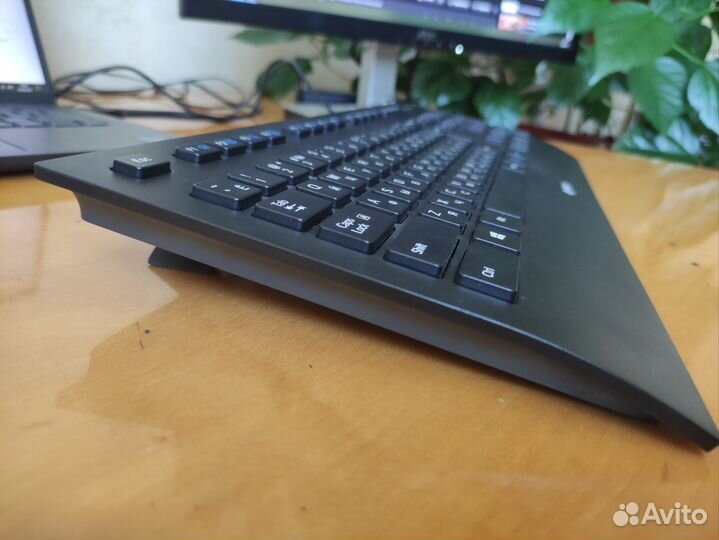 Клавиатура Logitech k280e