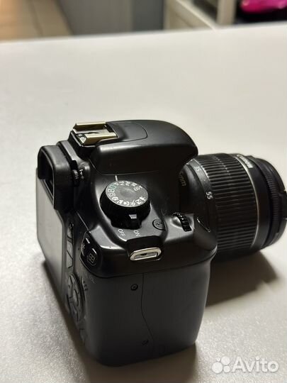 Зеркальный фотоаппарат canon 1100d