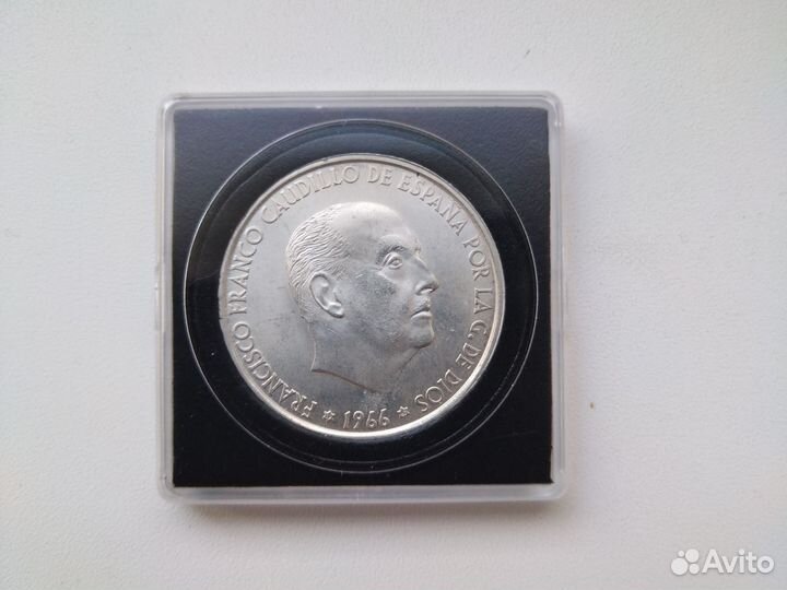 Монета Испании