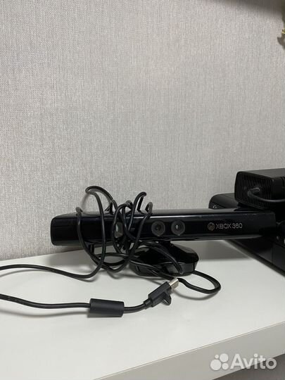 Xbox 360 с дисками