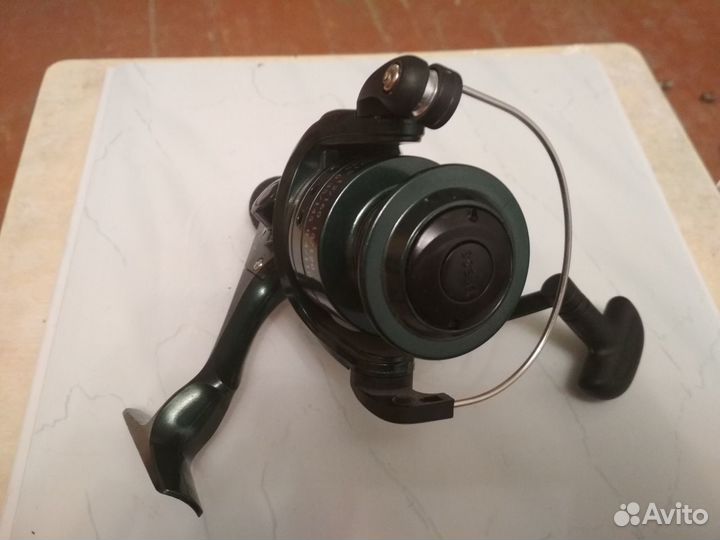 Катушка безынерционная XS 240B