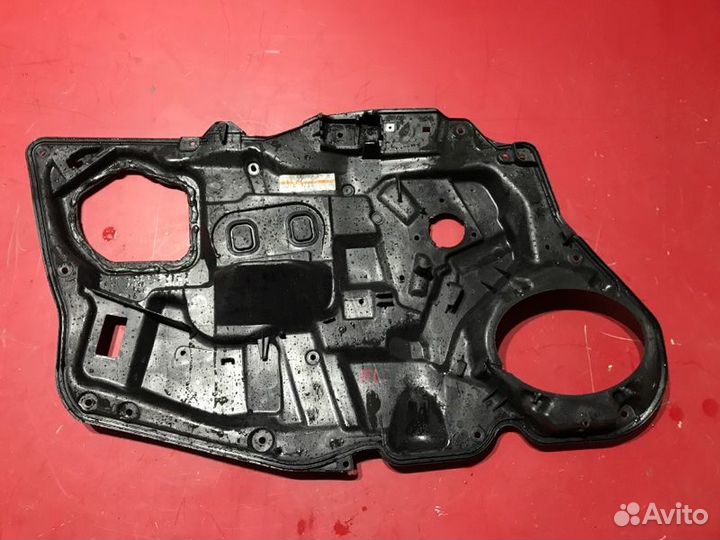 Панель двери передний левый Mazda 6 GG L3C1 2004