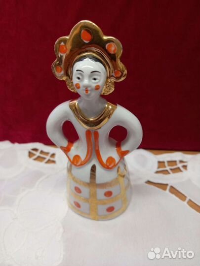 Барышня в кокошнике Дулево