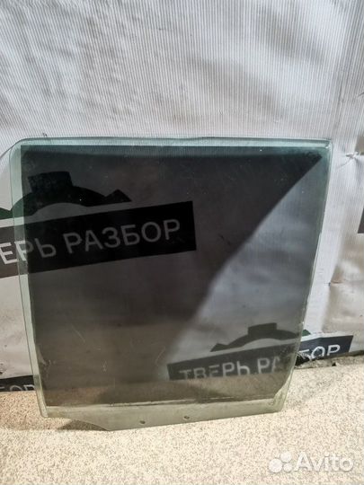 Стекло Kia Sportage 2.0 1994-2004