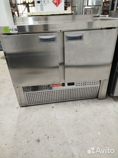 Холодильный стол